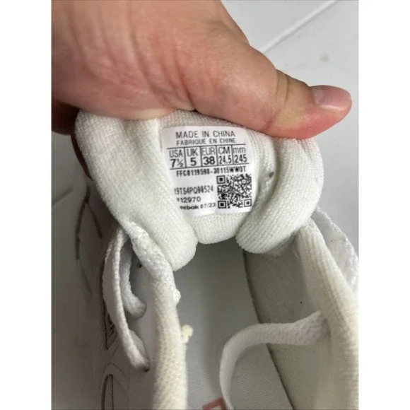 Reebok Classic Womens Size 7.5 White‎ Athletic Leather Shoes Sneakers - Picture 7 of 10